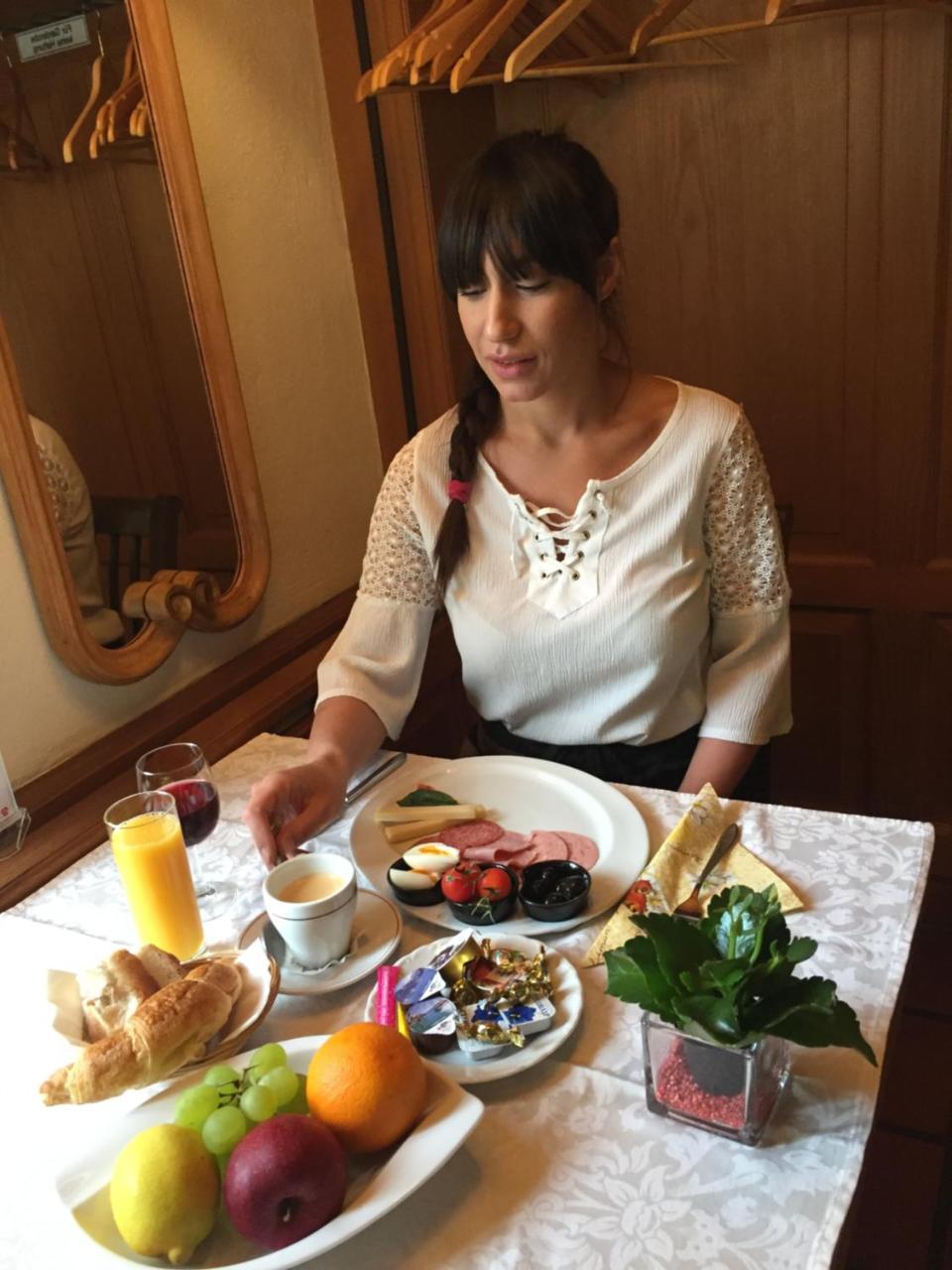 Hotel Restaurant Loewen Sirnach ภายนอก รูปภาพ